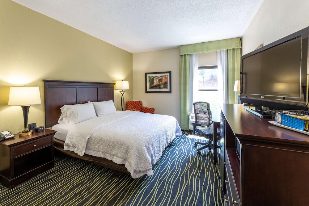 Hampton Inn Columbia I-26/Harbison Blvd Экстерьер фото
