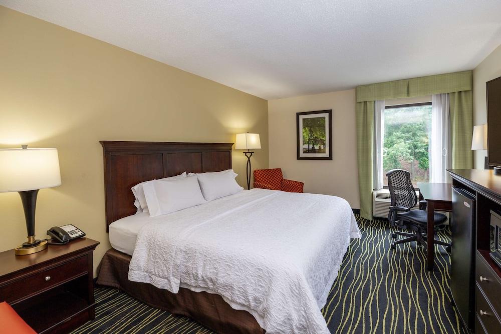 Hampton Inn Columbia I-26/Harbison Blvd Экстерьер фото