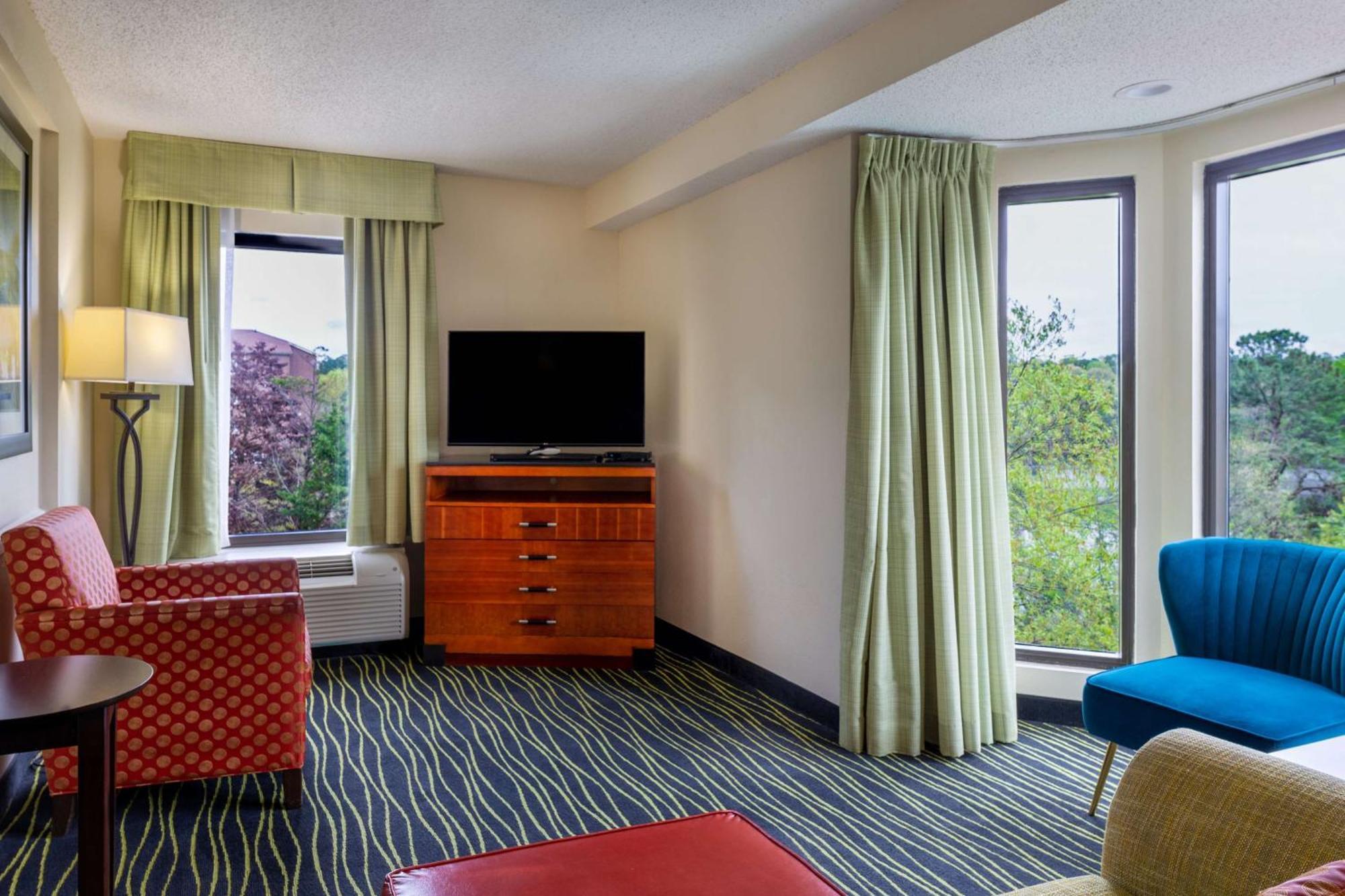 Hampton Inn Columbia I-26/Harbison Blvd Экстерьер фото